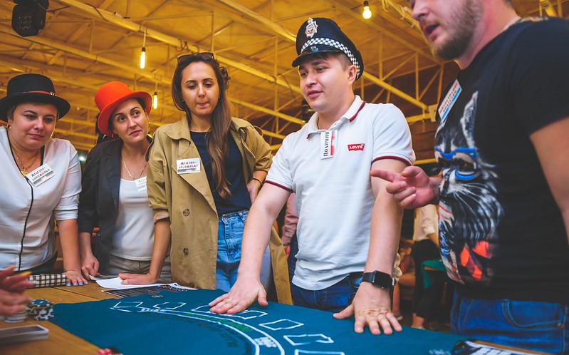 Корпоративные сувениры и подарки на День нефтяника в Perm