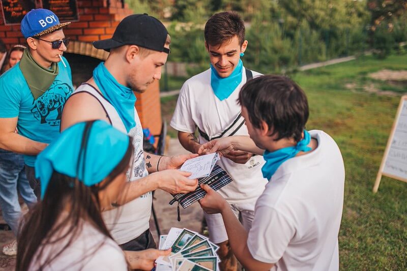 Как отметить майские праздники на природе в Перми — идеи отдыха, квесты и сценарии