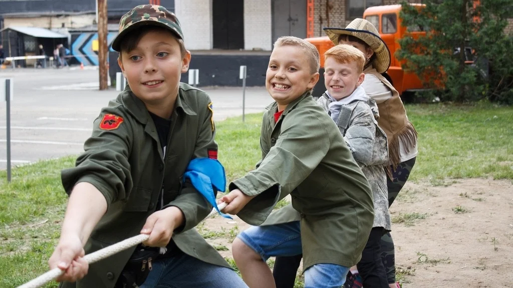 Квест на&nbsp;23&nbsp;февраля в&nbsp;школе &laquo;Бермудский треугольник&raquo;: только крепкая команда всё одолеет. 